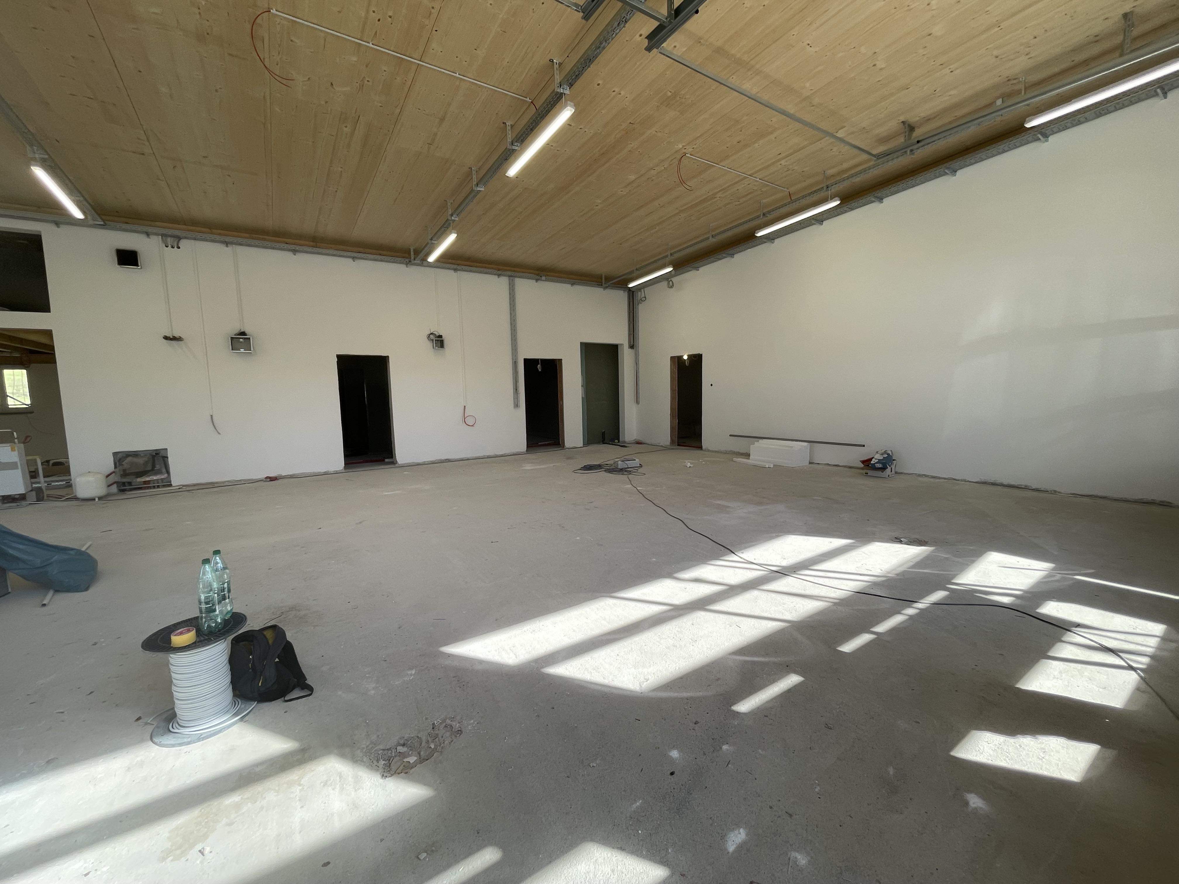 Bild 2 Feuerwehrhaus Züschen/Winterberg Innenputz